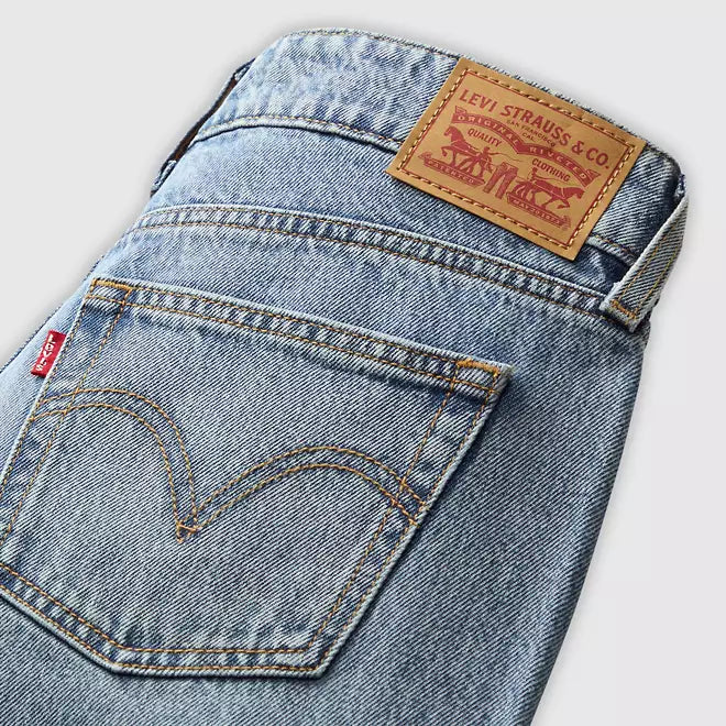 LEVI STRAUSS-SUPERLOW LOOSE