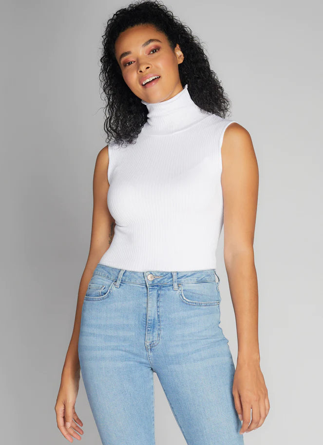 C'est Moi -SEAMLESS RIB TURTLENECK TOP