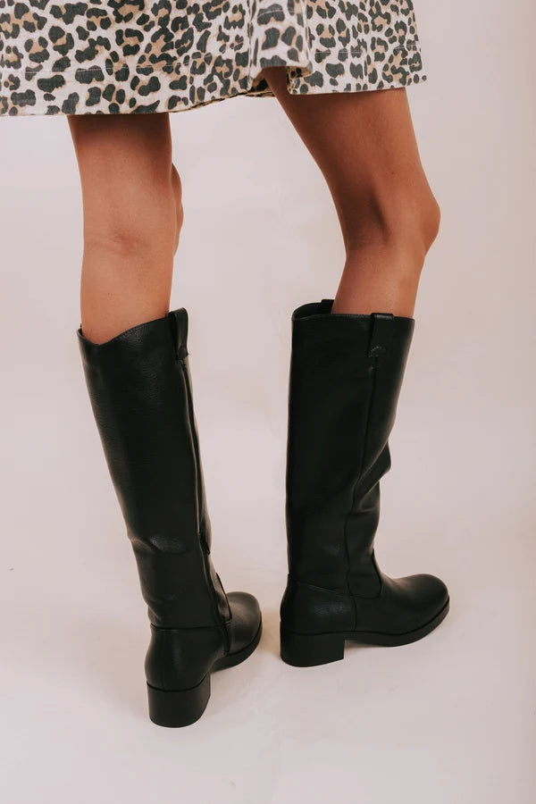 CHINESE LAUNDRY-"YURIE" BOOT