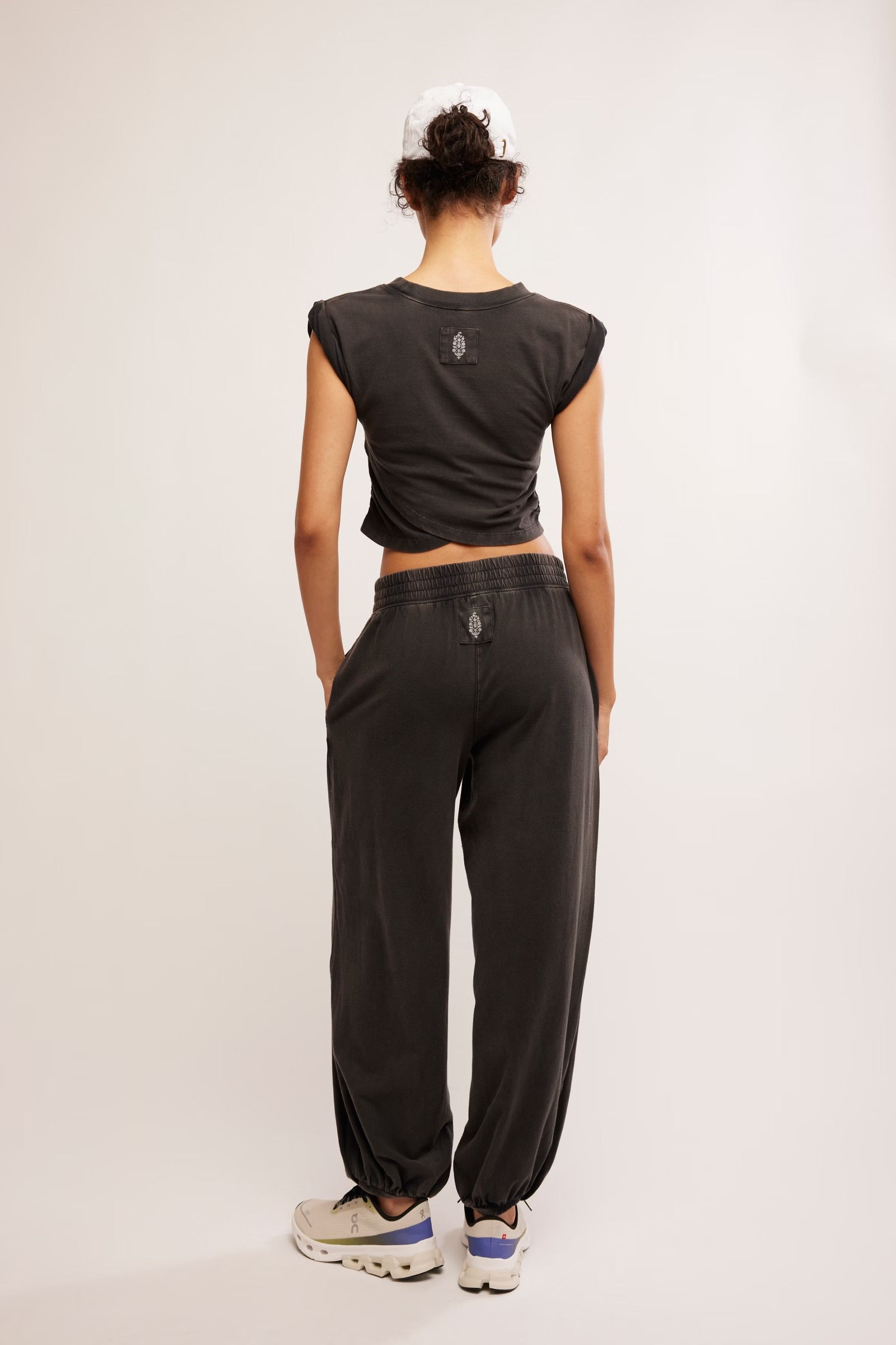 FREE PEOPLE-"HOT SHOT" CROSSOVER SET