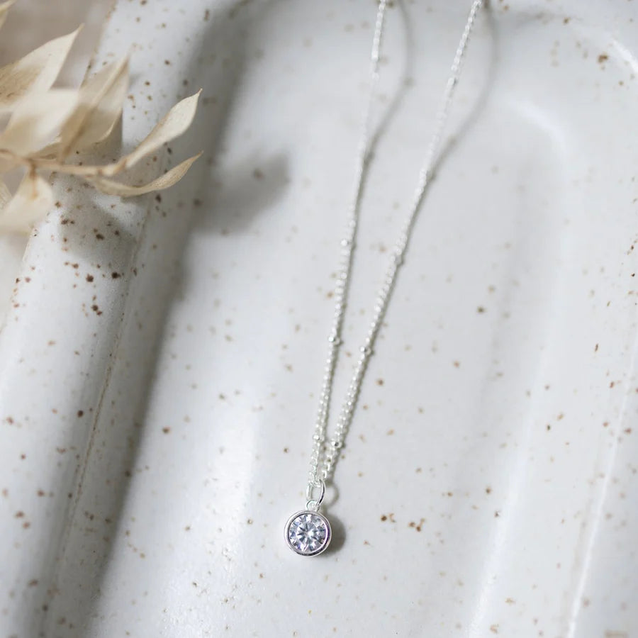 GLEE-"LUSTER" NECKLACE