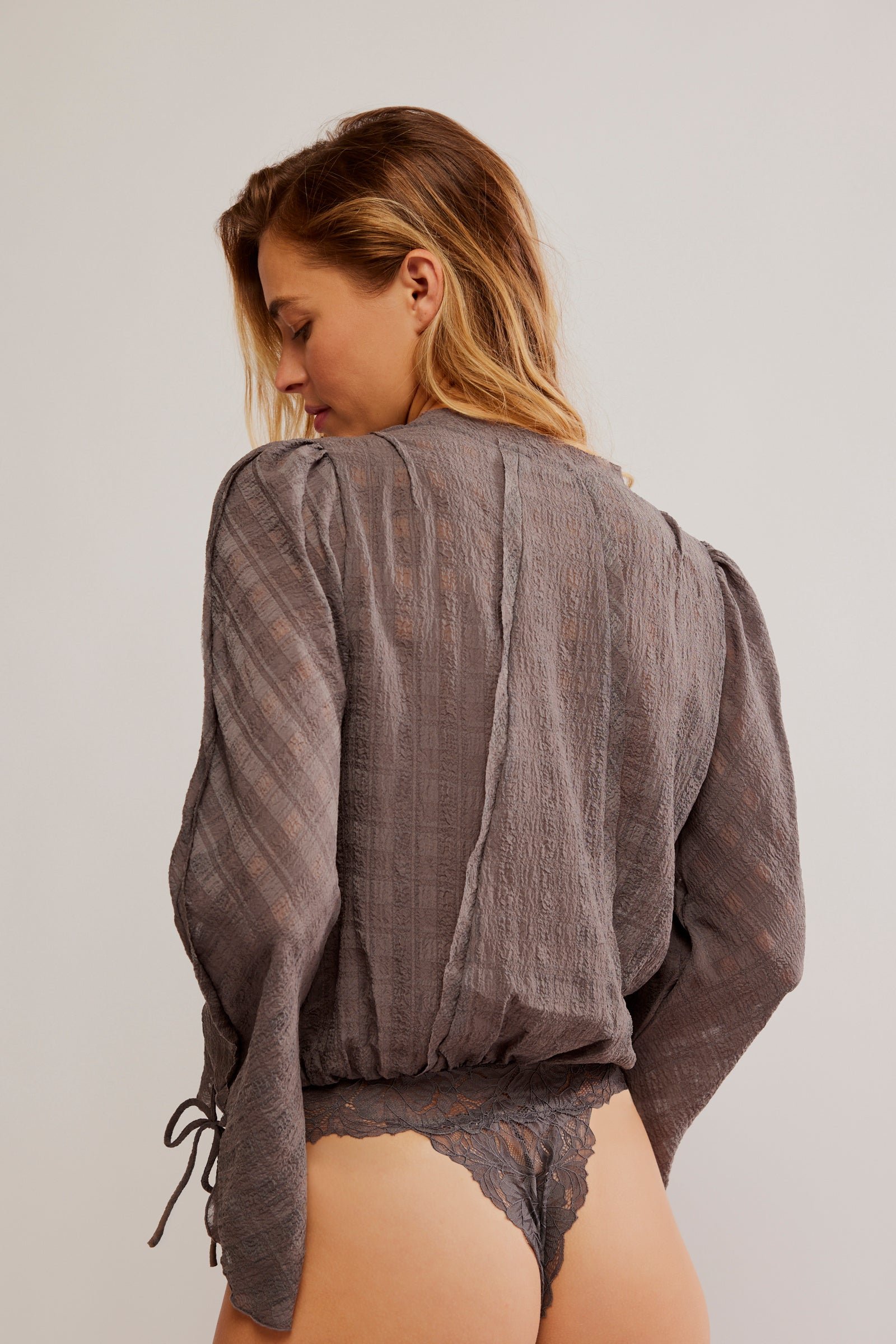FREE PEOPLE-"EVERYTHINGS ROSY"