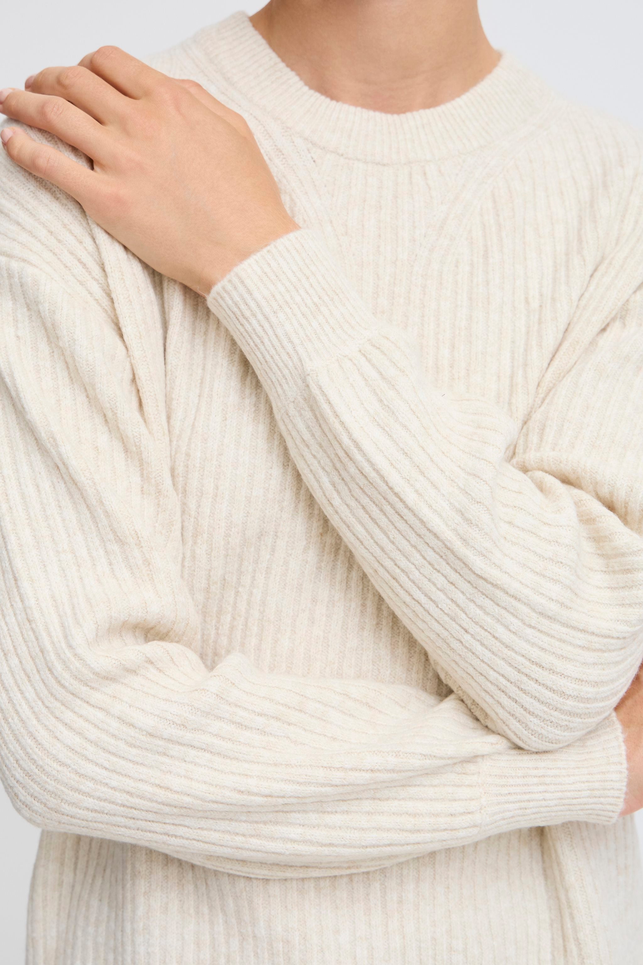 B.YOUNG-"ONEMA" SWEATER