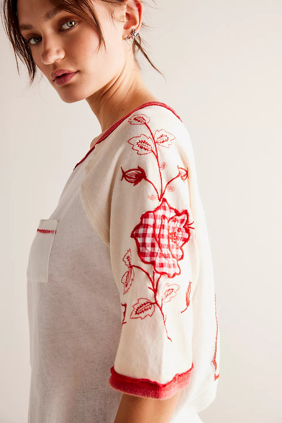 FREE PEOPLE-"FADE INTO YOU"TEE