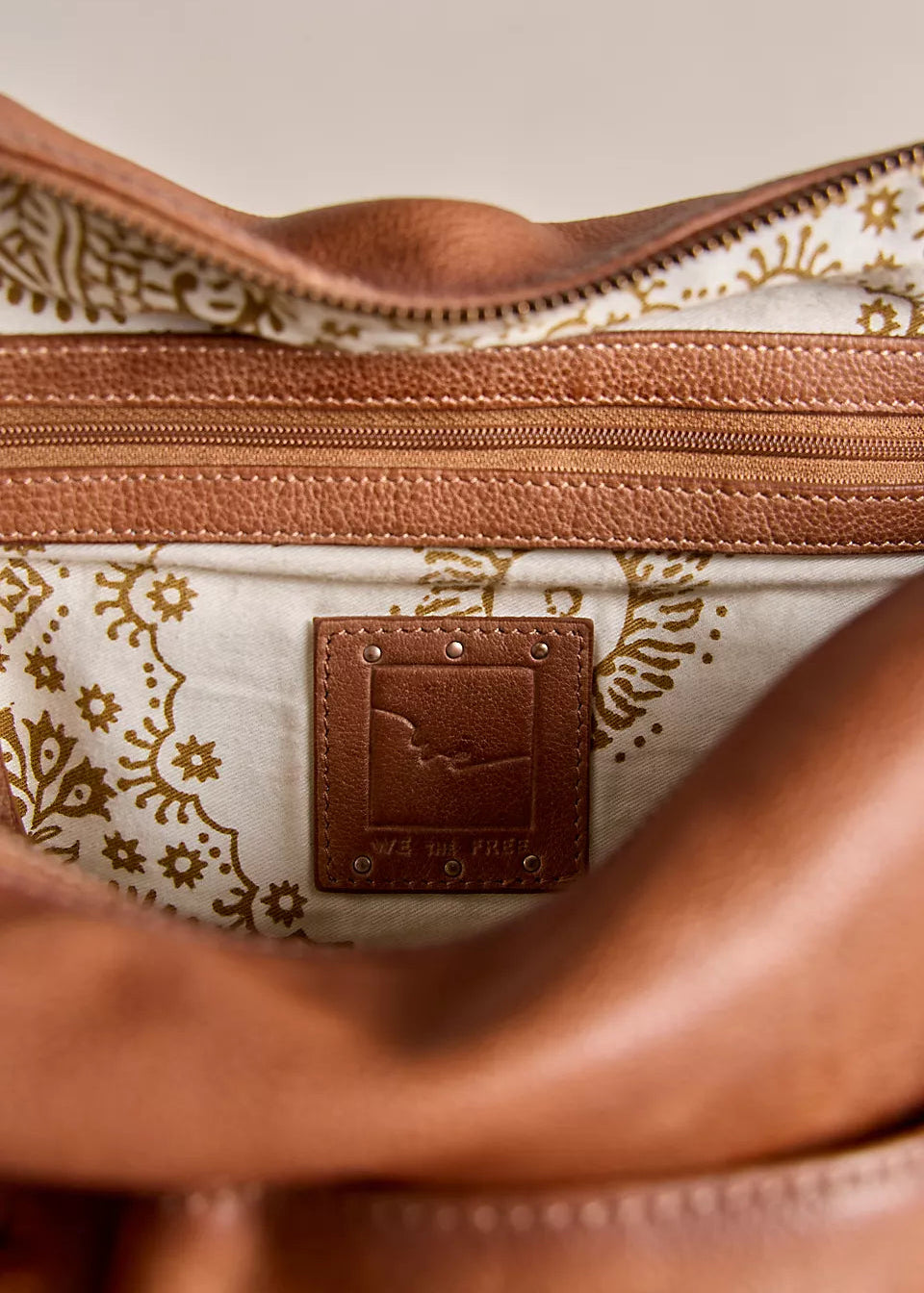 FREE PEOPLE-"EMERSON" TOTE