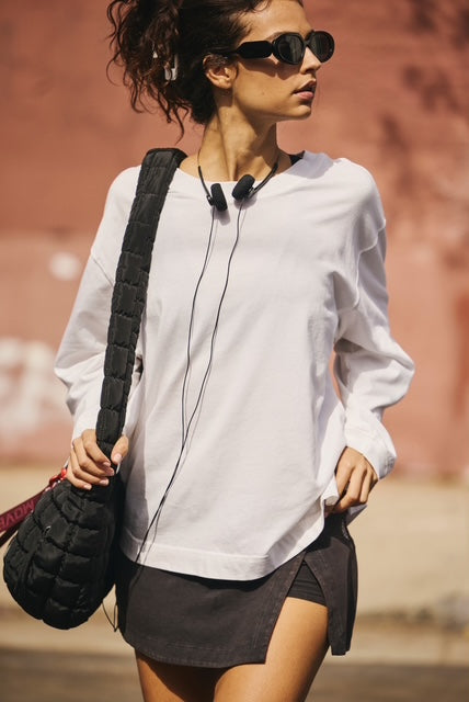 FREE PEOPLE-"HUSTLE" TEE