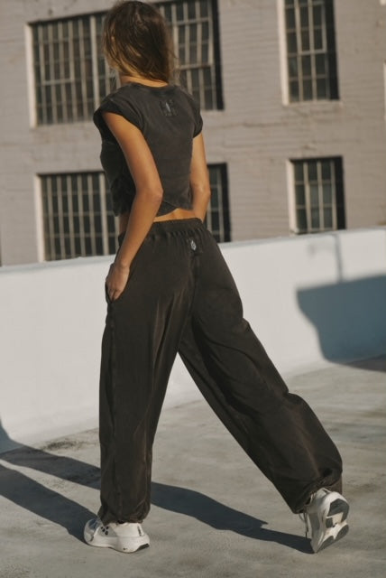 FREE PEOPLE-"HOT SHOT" CROSS OVER SET