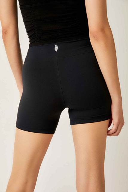 FREE PEOPLE-"NEVER BETTER" SHORT