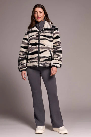 TRIBAL-JACKET