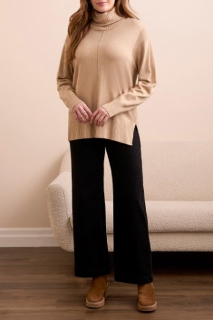 TRIBAL-SWEATER