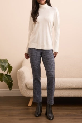 TRIBAL-SWEATER