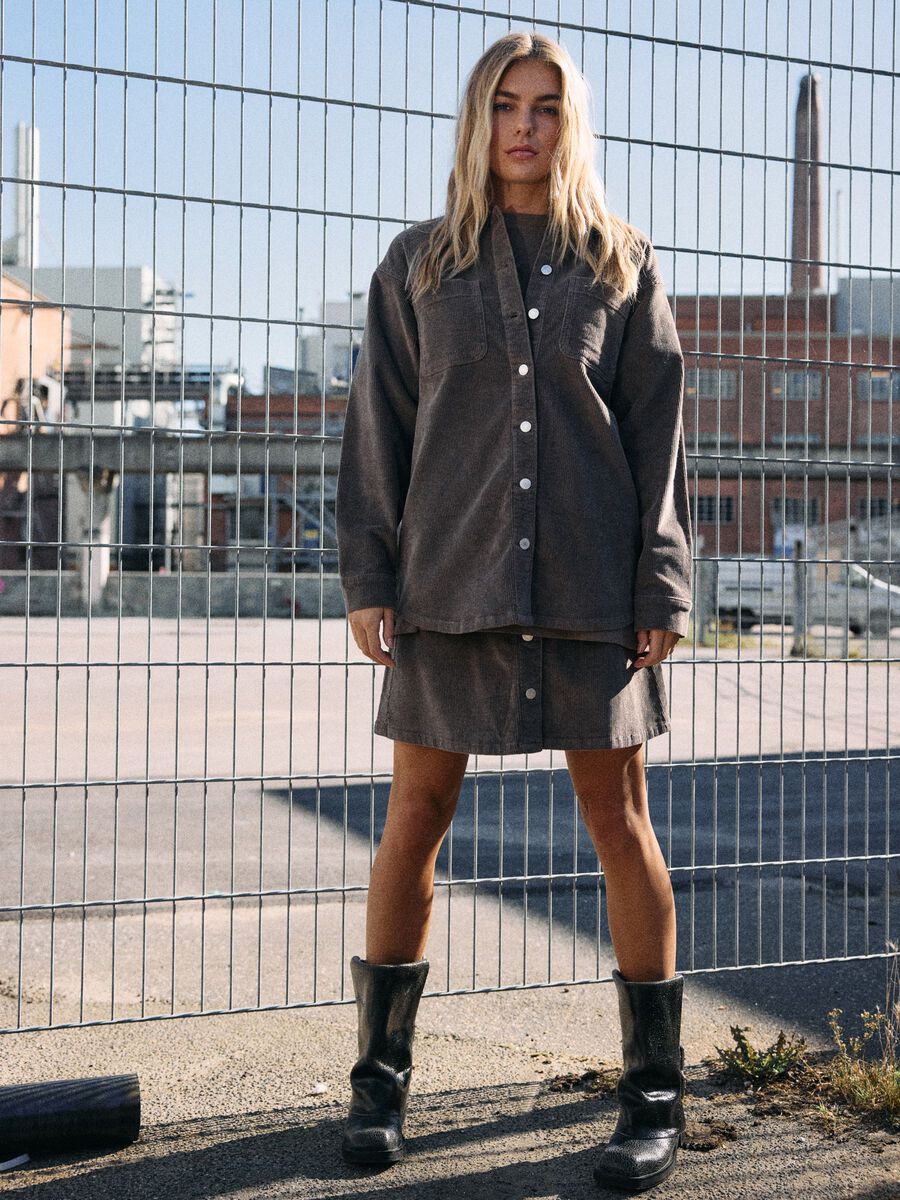 NOISY MAY-"ALVA" SHACKET
