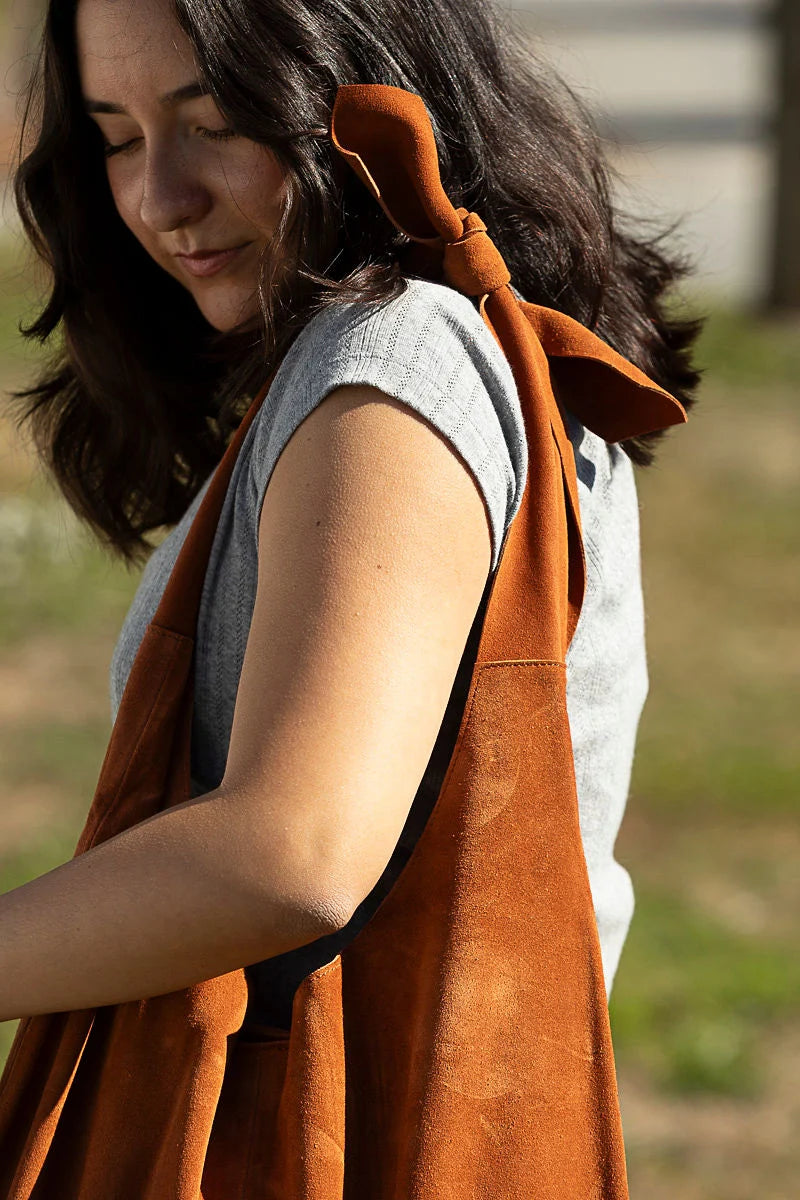 RISA-"KNOT" SUEDE TOTE
