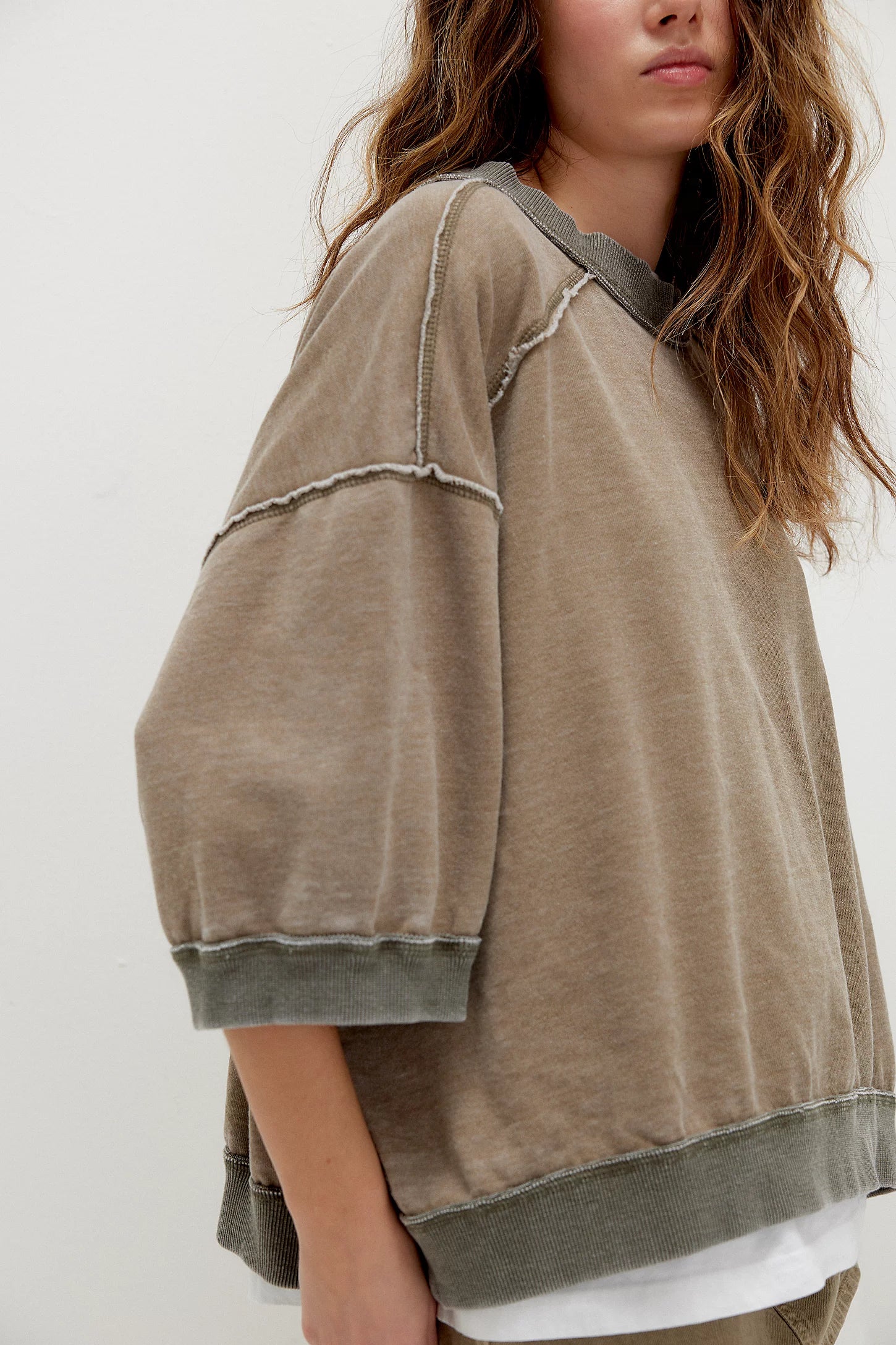 FREE PEOPLE-"EVERYTHING"SWEATSHIRT