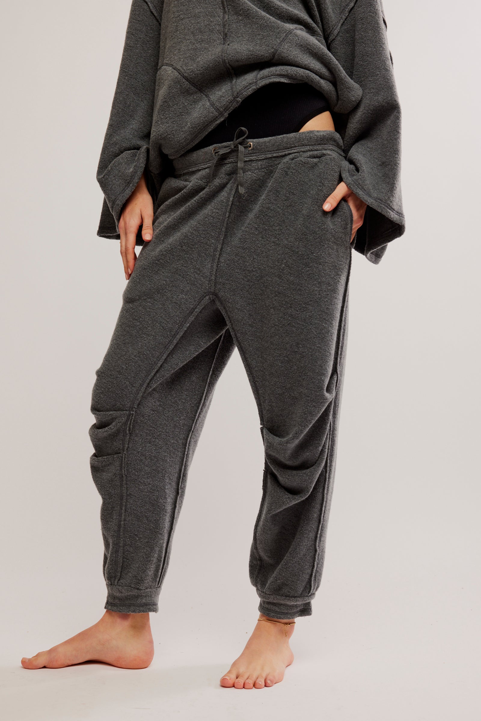 FREE PEOPLE-"DAY OFF" JOGGER