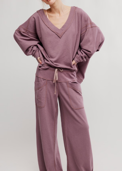 FREE PEOPLE-"STAYCATION" TOP