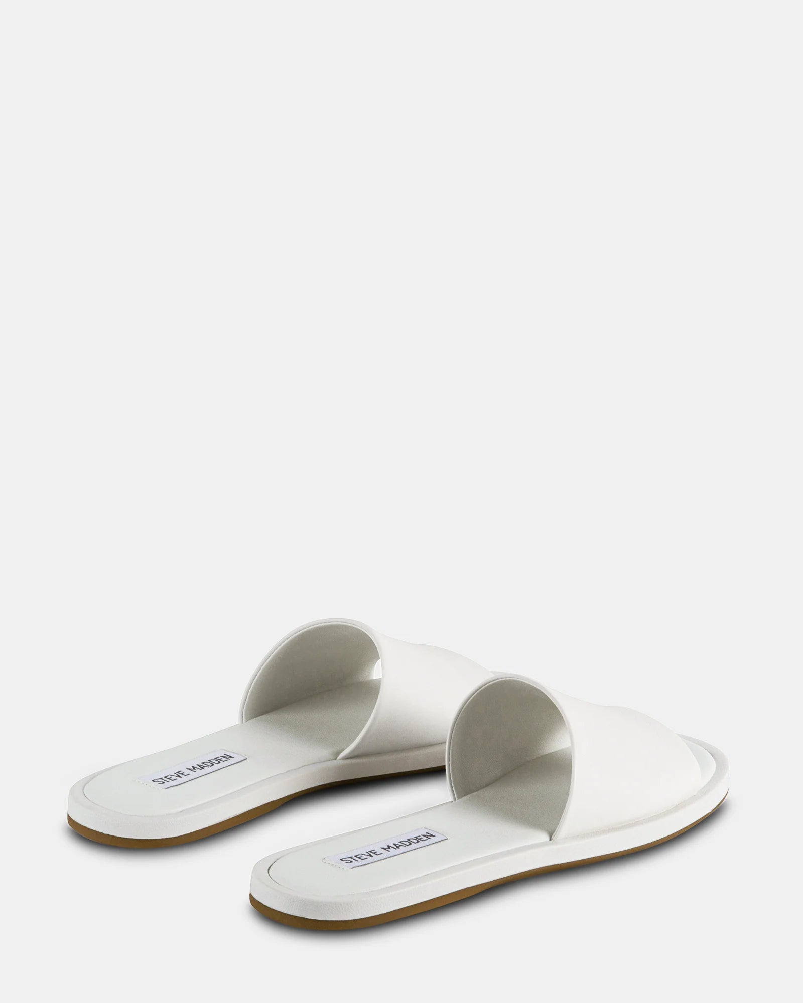 STEVE MADDEN-"KAYA" SLIP ON