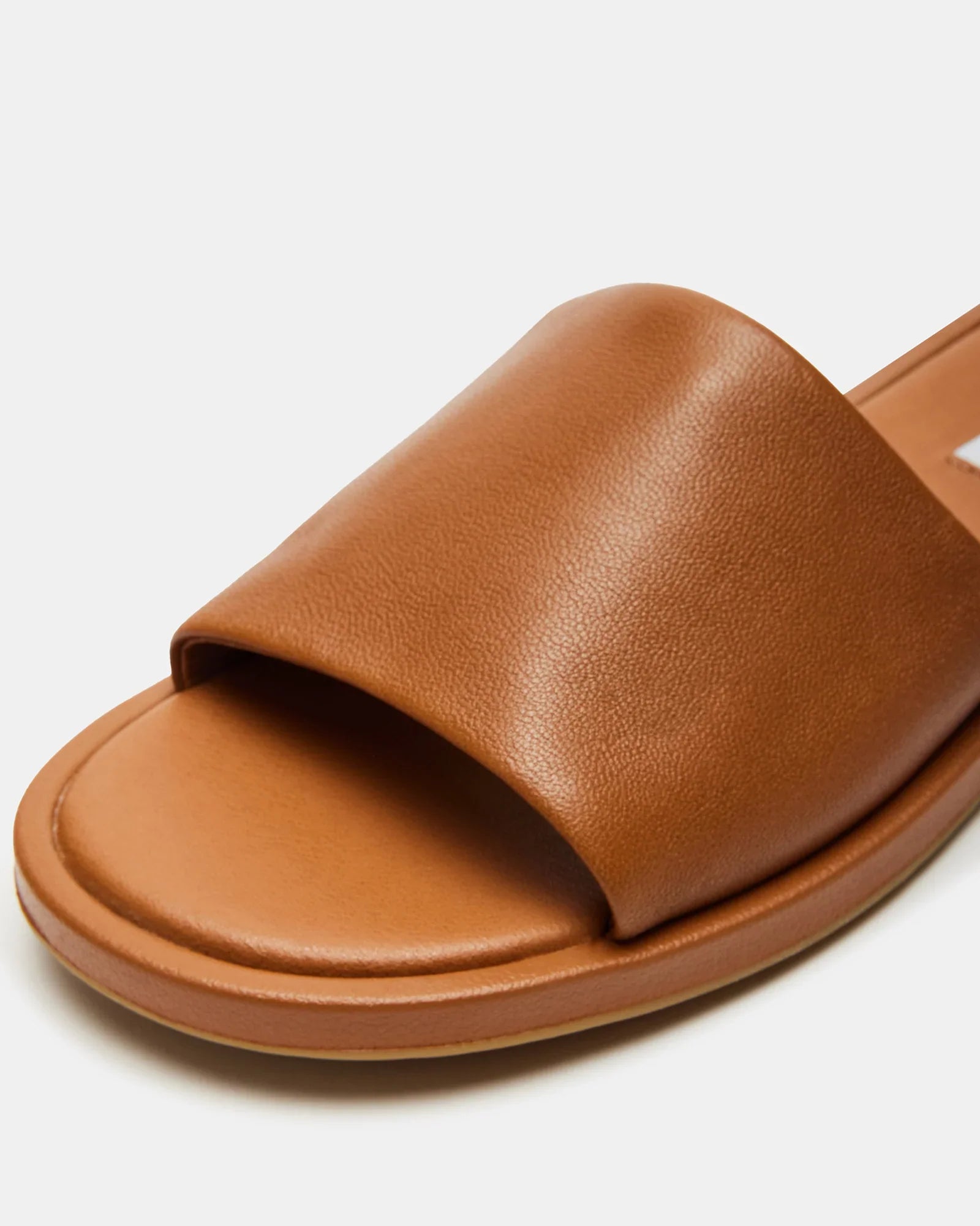 STEVE MADDEN-"KAYA" SLIP ON