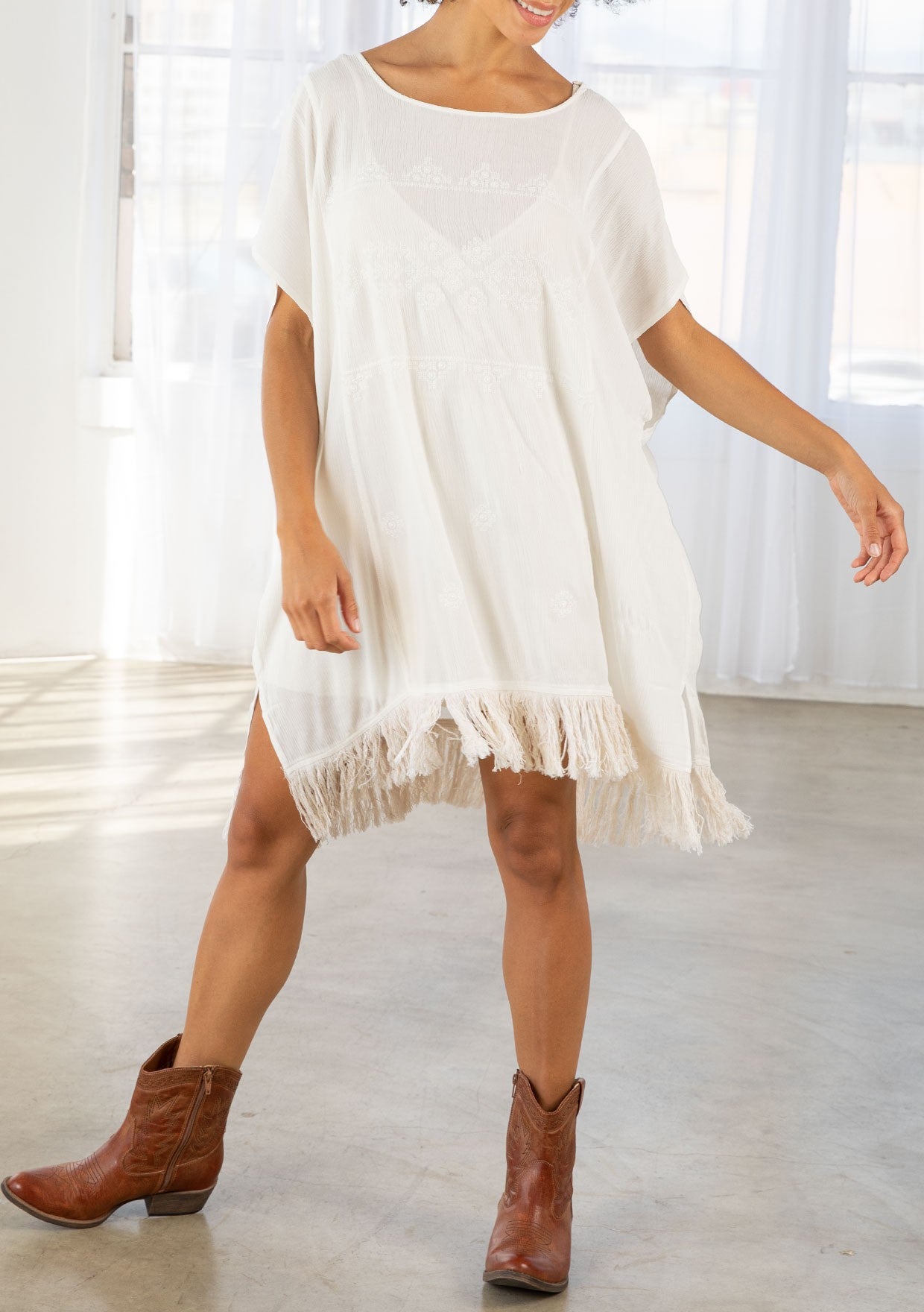 LOVESTITCH-CAFTAN W/FRINGE