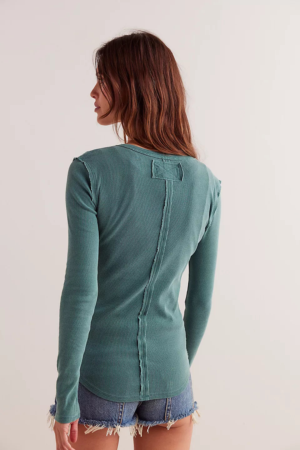 FREE PEOPLE-"JAMIE" HENLEY TEE