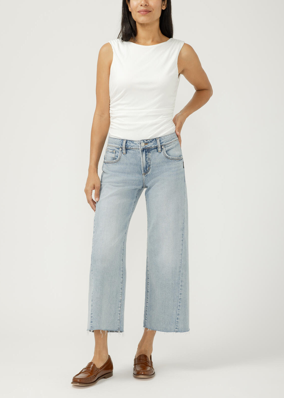 SILVER-"SUKI" CROP JEAN