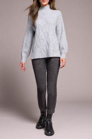 TRIBAL-SWEATER