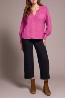 TRIBAL-SWEATER