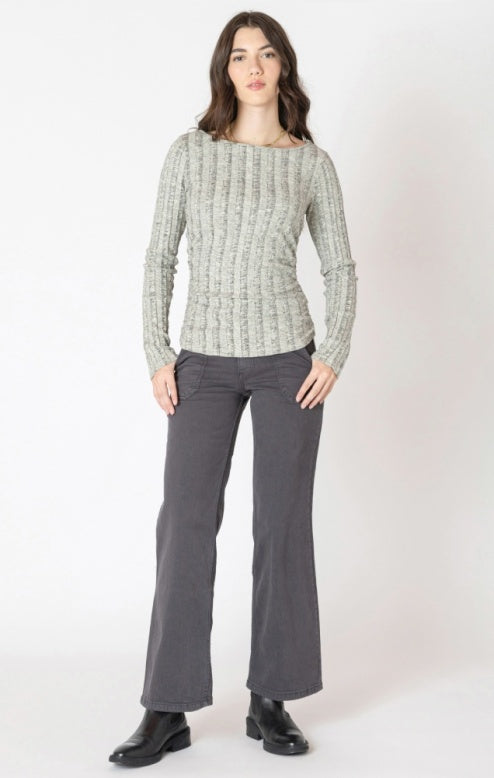 DEX-RIBBED TOP