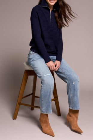 TRIBAL-SWEATER