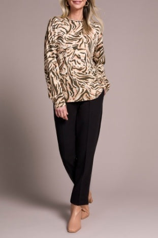 TRIBAL-SWEATER