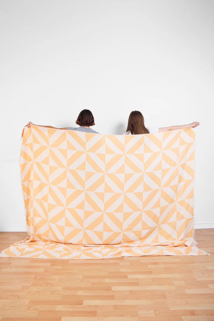 TOFINO TOWEL-"THE COMO" THROW